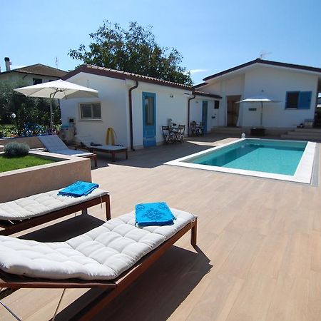 Borgo san Donato  B&B La Gatta Sul Tetto المظهر الخارجي الصورة