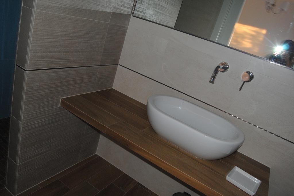 Borgo san Donato  B&B La Gatta Sul Tetto الغرفة الصورة